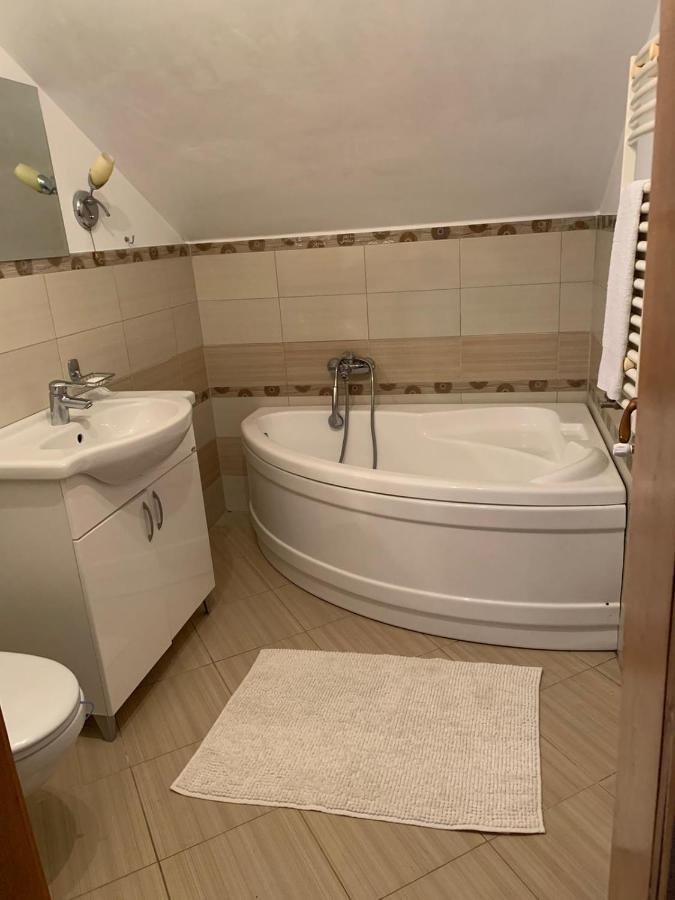 Villa Casa din Vale Lupeni  Esterno foto
